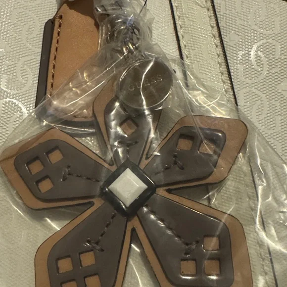 NWT GUESS White, Gray and Tan Tote Bag With Plastic Still On Hardware Plus Charm - Picture 11 of 14